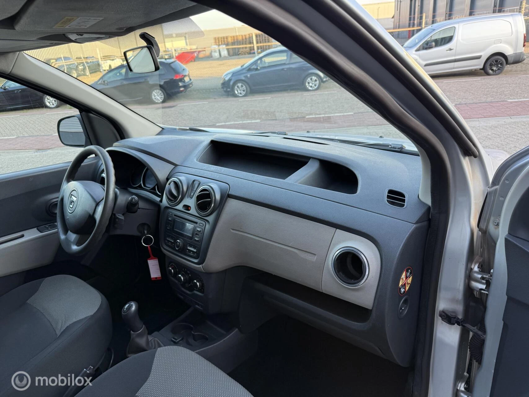 Hoofdafbeelding Dacia Dokker