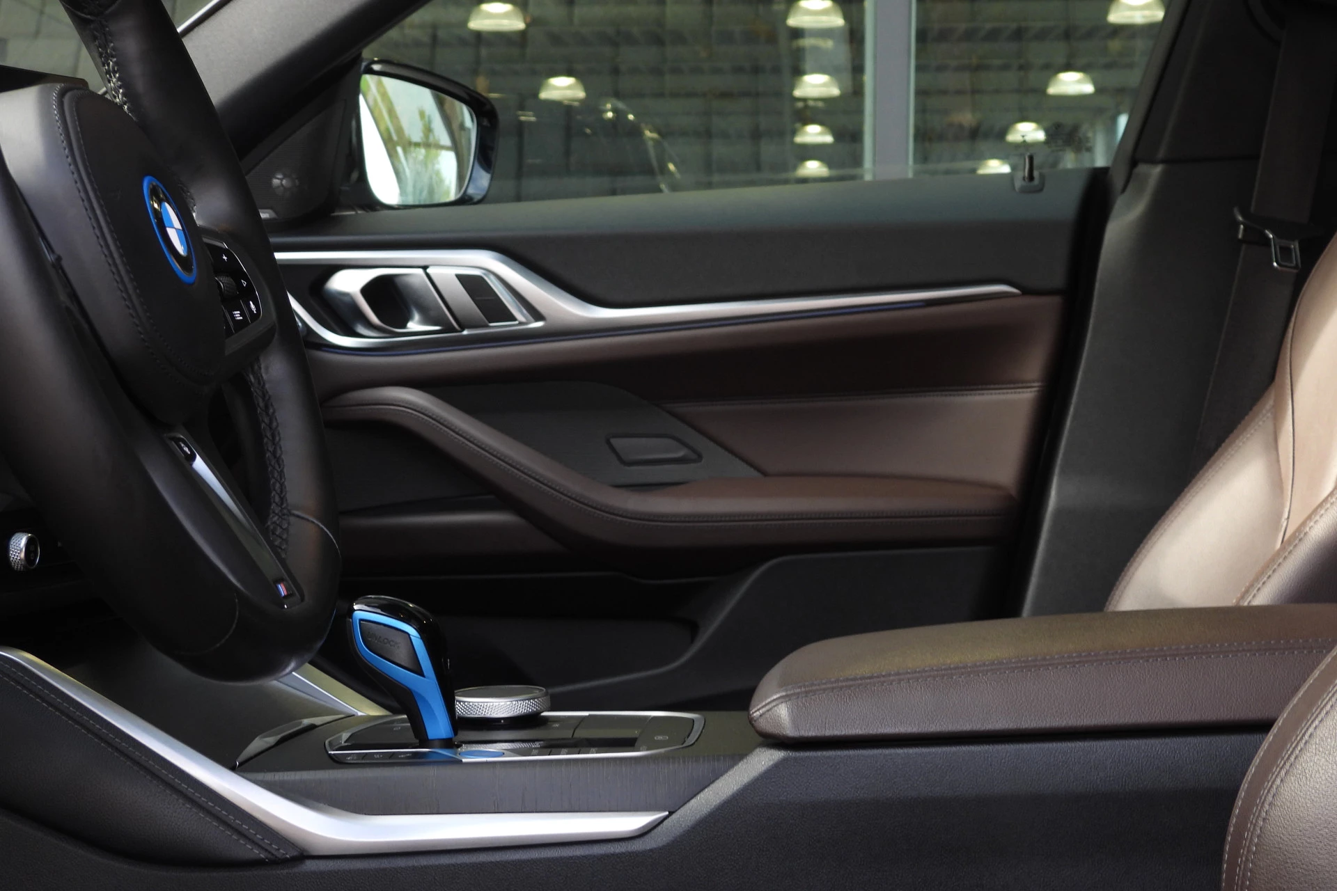 Hoofdafbeelding BMW i4