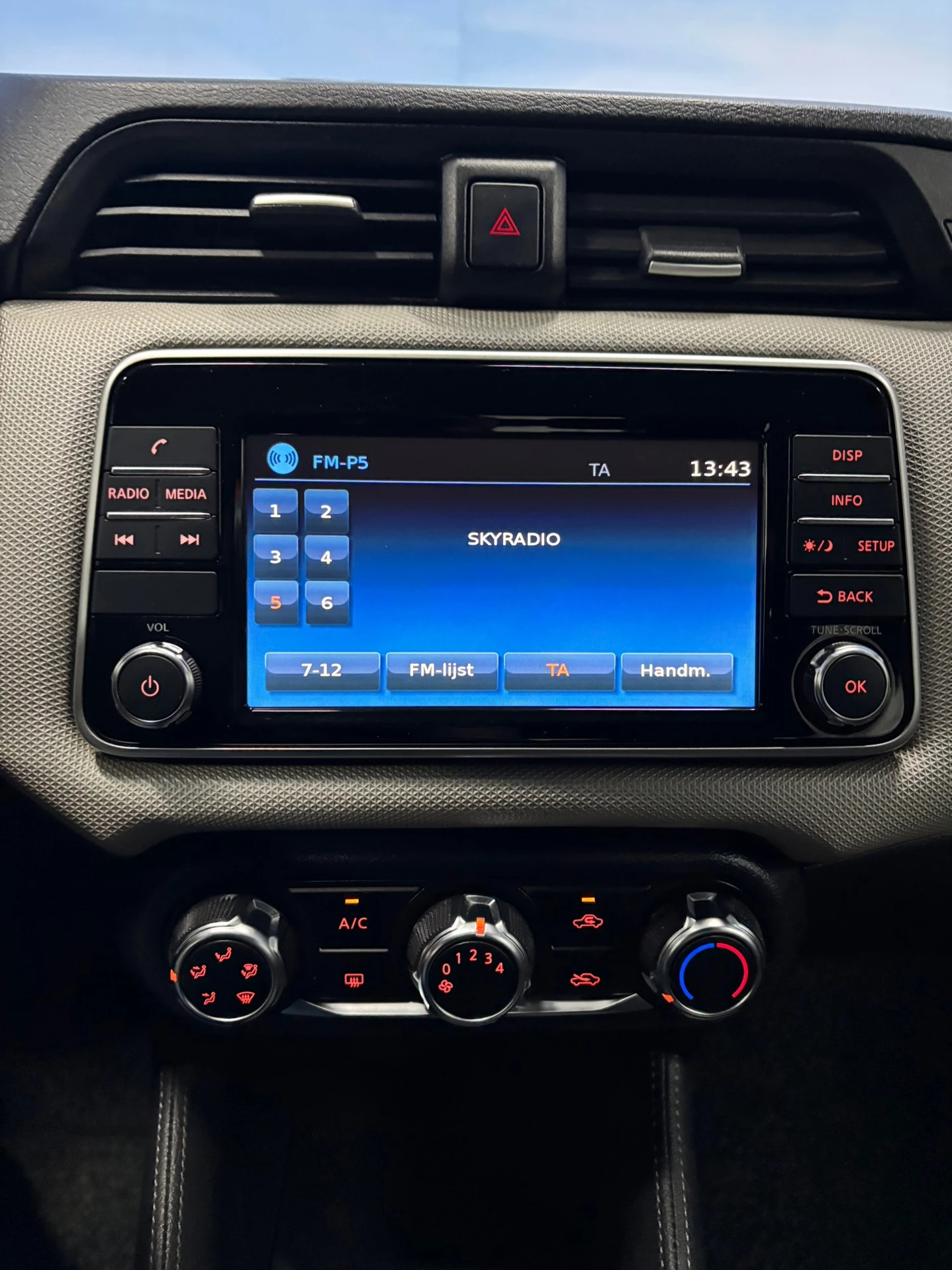 Hoofdafbeelding Nissan Micra