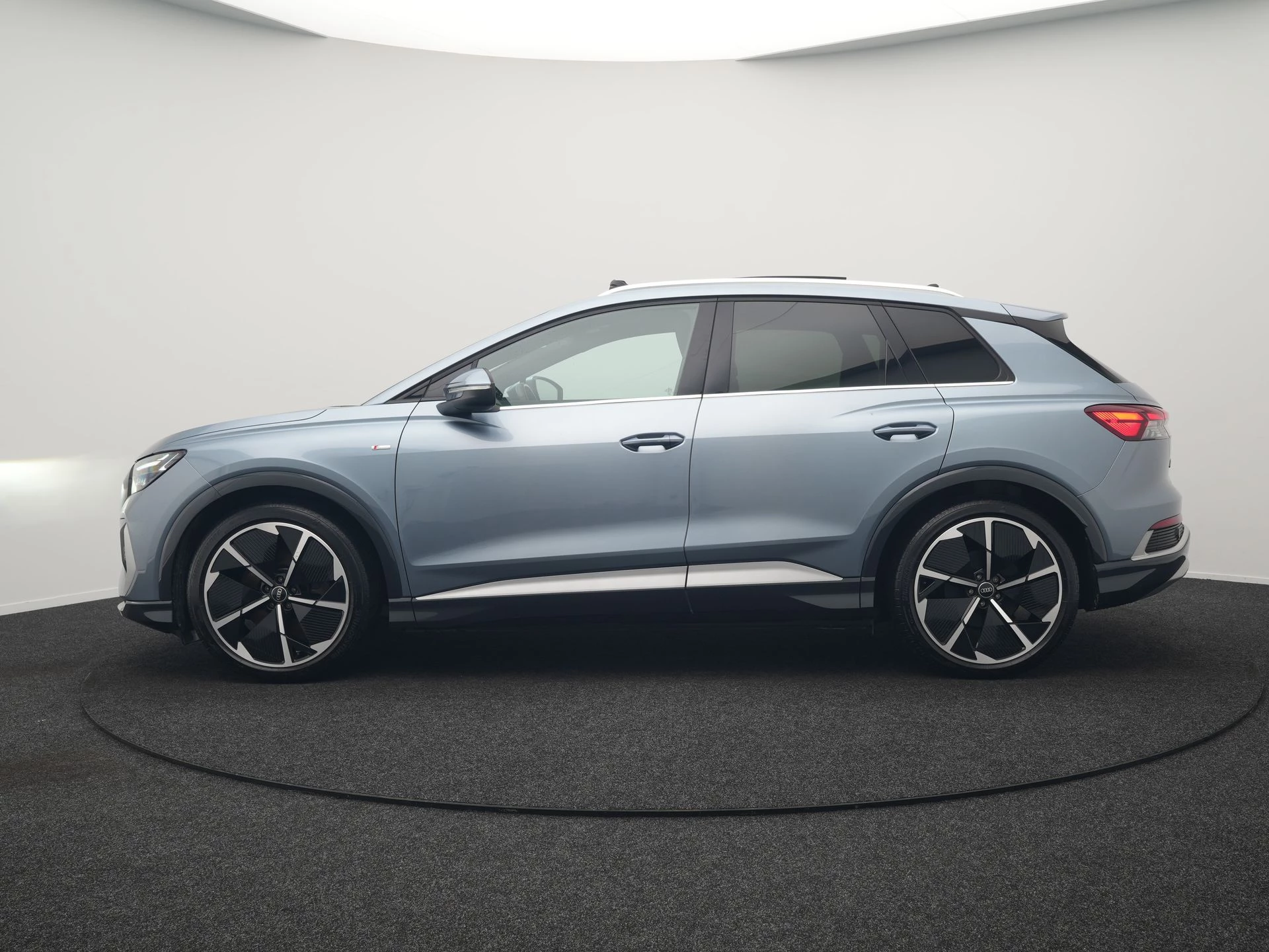 Hoofdafbeelding Audi Q4 e-tron