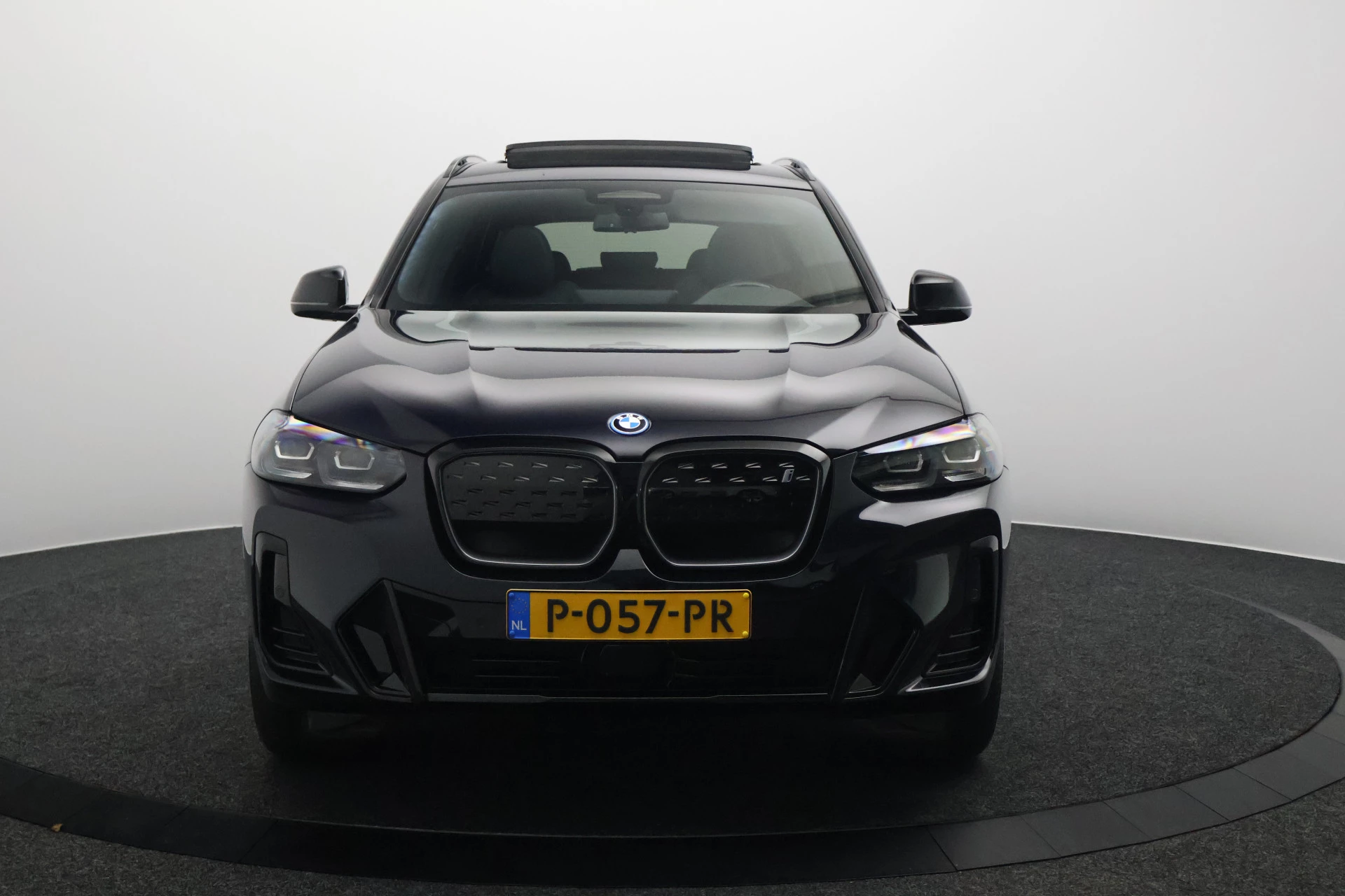 Hoofdafbeelding BMW iX3