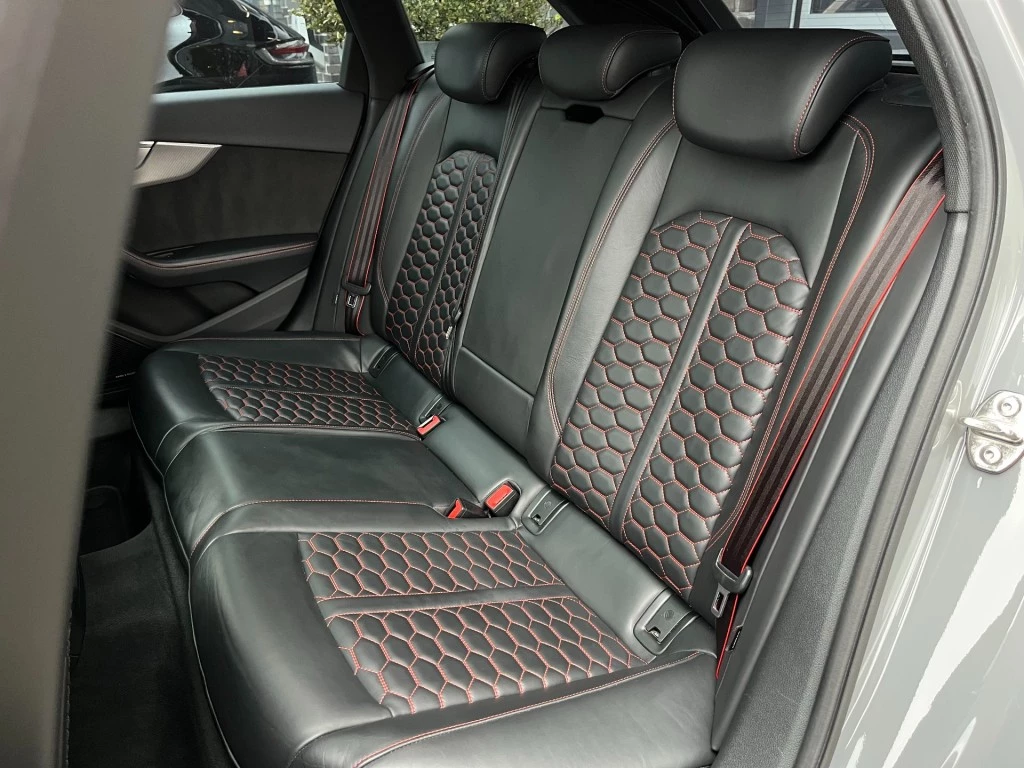 Hoofdafbeelding Audi RS4