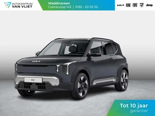 Hoofdafbeelding Kia EV2 Kia EV2 Plus 42.2 kWh 5p. | Actieprijs * | Clima | Adapt. cruise | Navi | Dakrails | 18" | Stoel&Stuur Verwarming | Privacy Glass | Apple Carplay