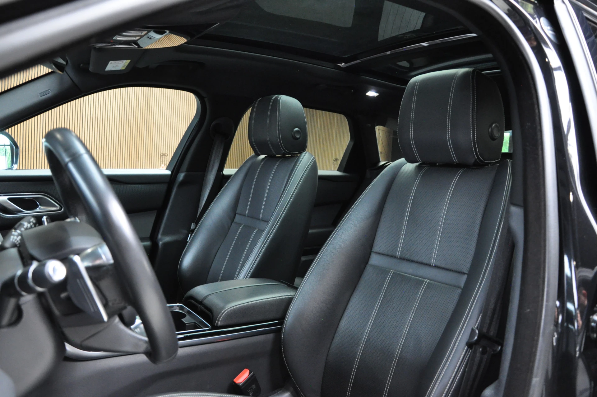 Hoofdafbeelding Land Rover Range Rover Velar