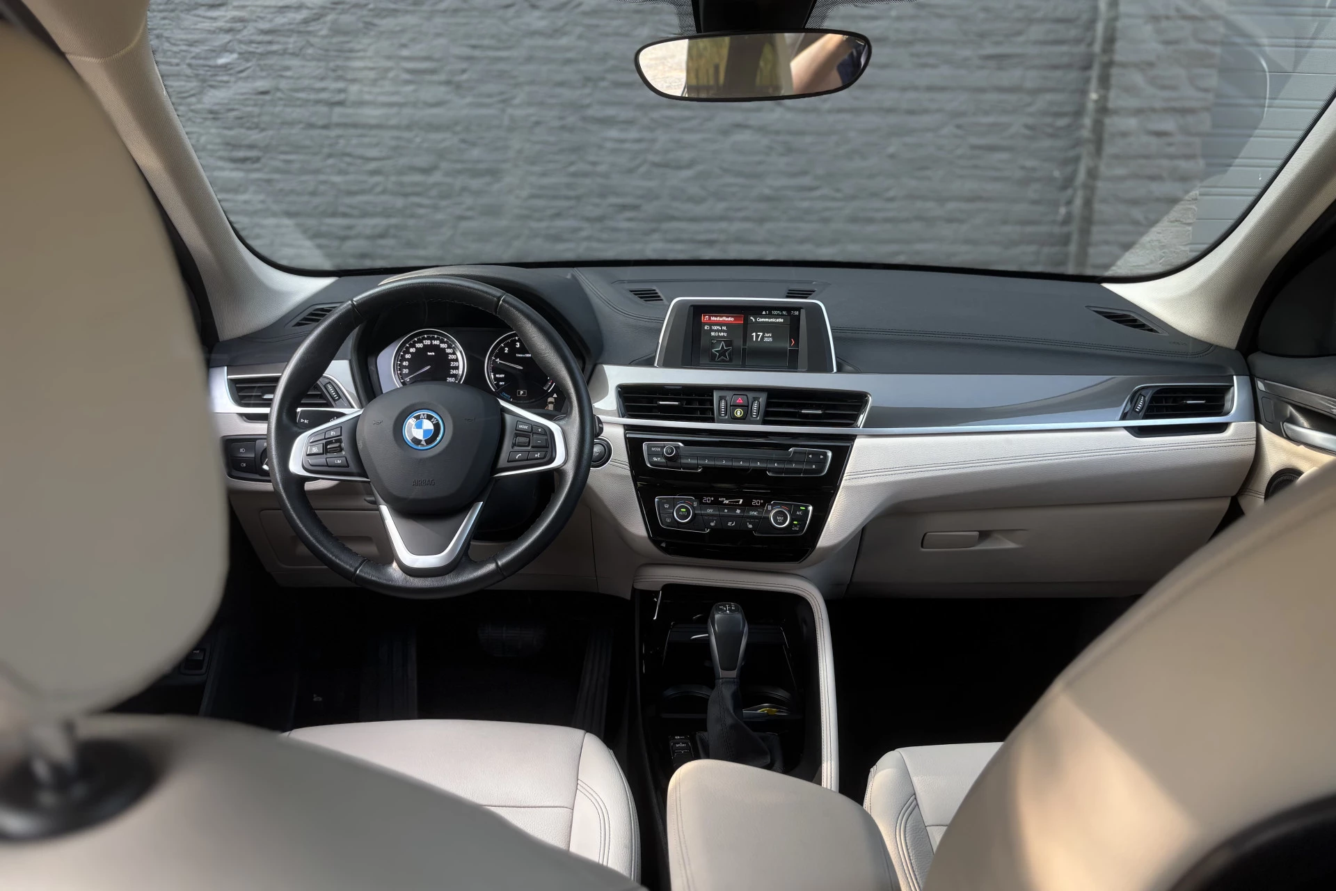 Hoofdafbeelding BMW X1