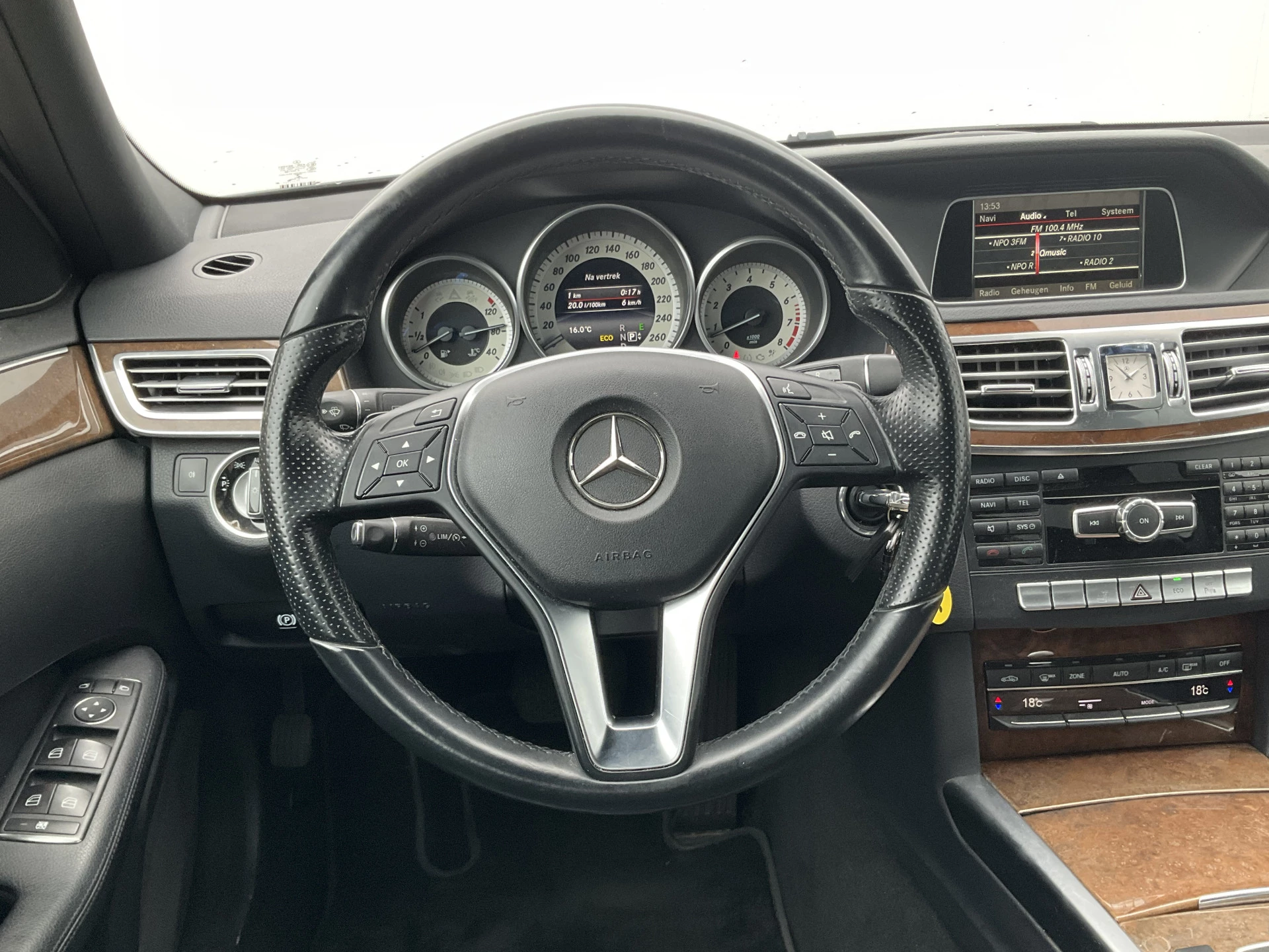 Hoofdafbeelding Mercedes-Benz E-Klasse