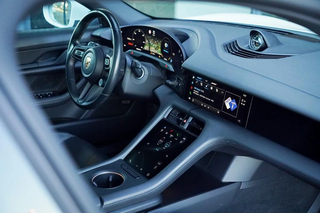 Hoofdafbeelding Porsche Taycan