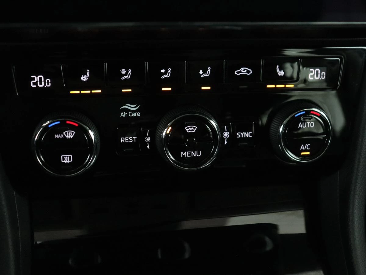 Hoofdafbeelding Škoda Superb