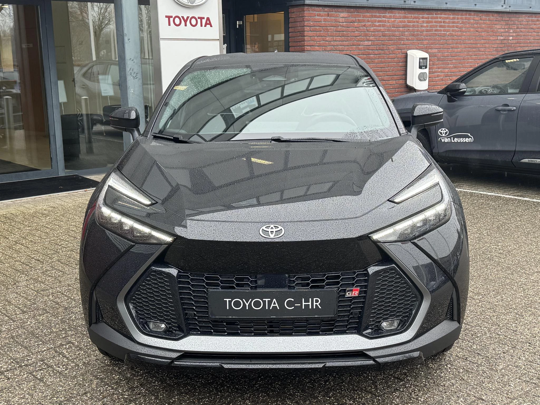 Hoofdafbeelding Toyota C-HR