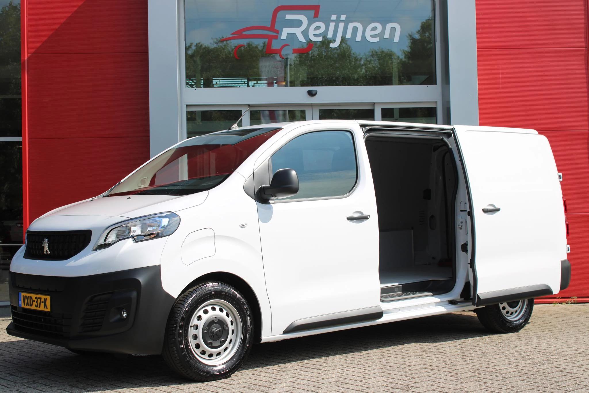 Hoofdafbeelding Peugeot e-Expert