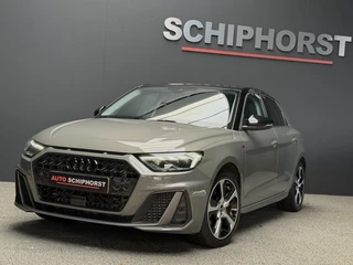 Hoofdafbeelding Audi A1 Sportback Audi A1 Sportback 30 TFSI 110pk S-line chronos grijs/zwart dak/carplay