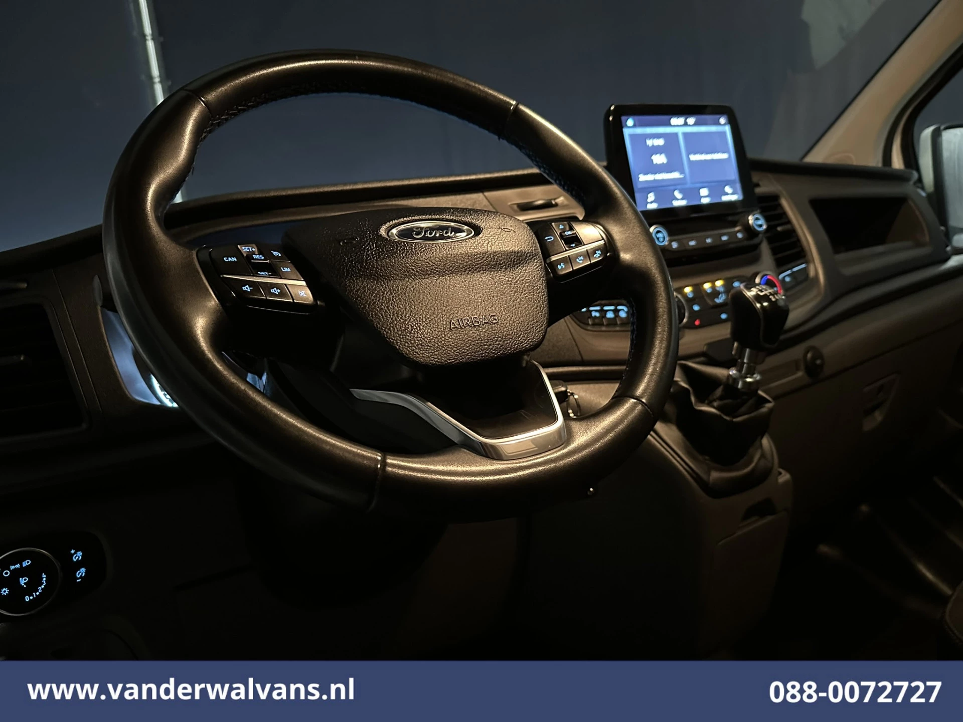 Hoofdafbeelding Ford Transit Custom