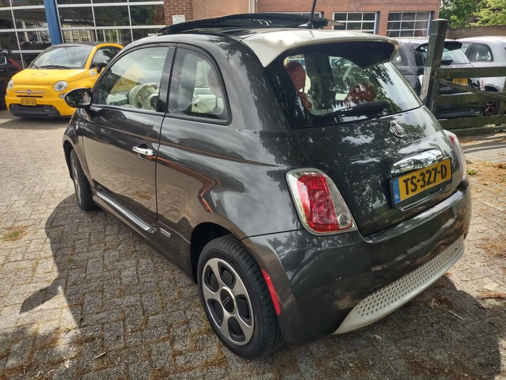Hoofdafbeelding Fiat 500e