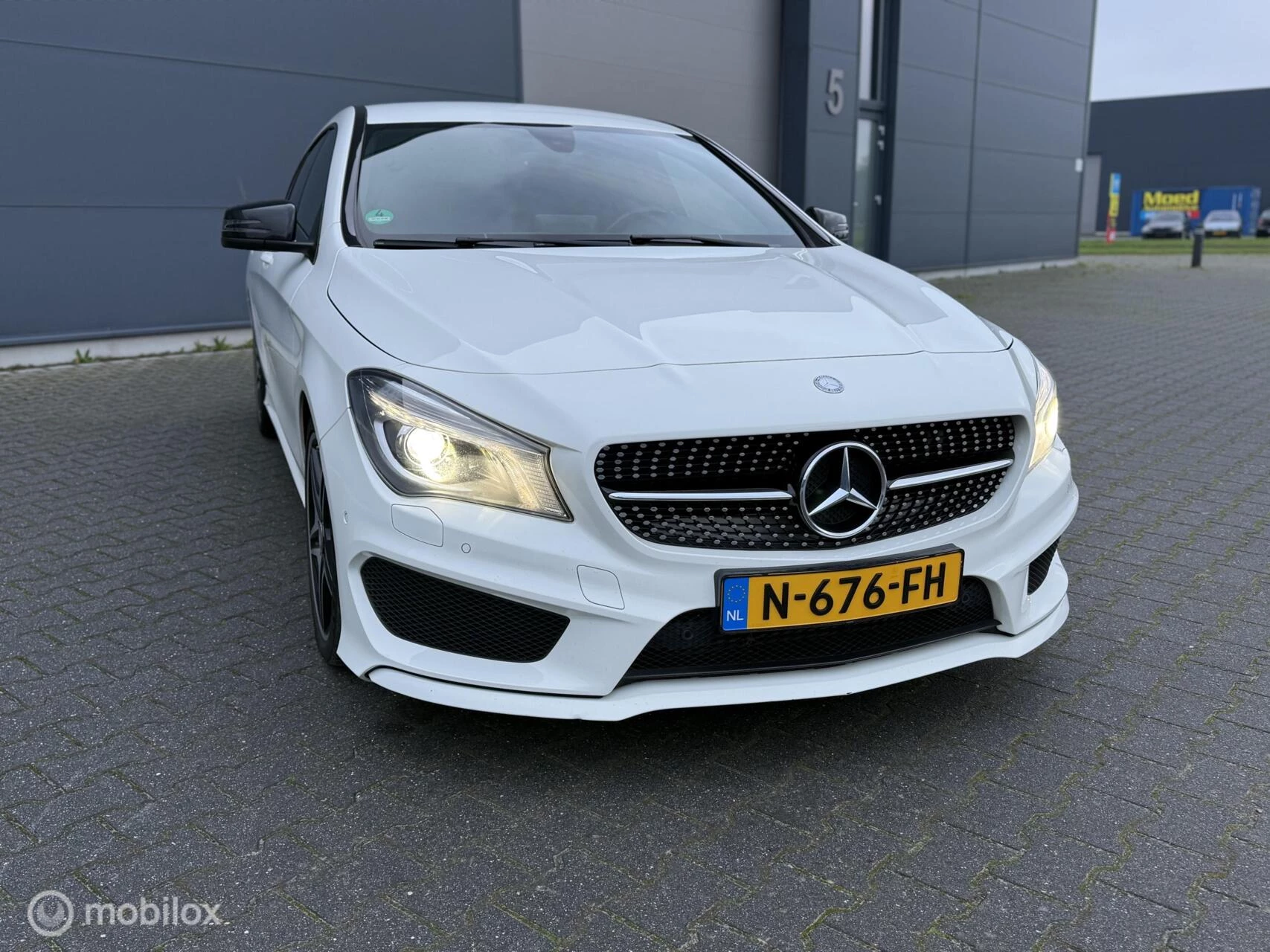 Hoofdafbeelding Mercedes-Benz CLA