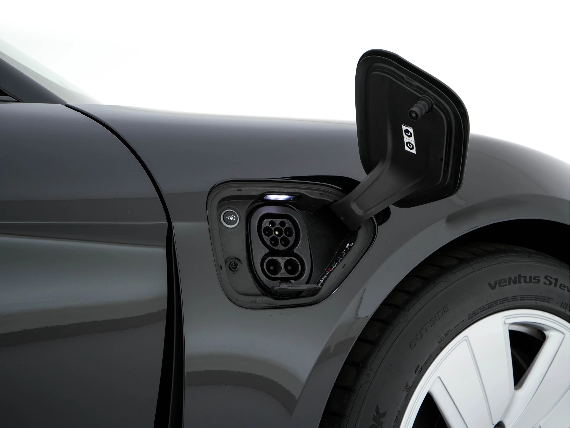 Hoofdafbeelding Porsche Taycan