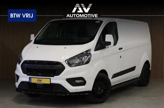 Ford Transit Custom 320 2.0 TDCI 190 PK L2H1 | Raptor Edition | BTW / BPM Vrij | Marge | Camera | CarPlay | Trekhaak | 3-Zitter | DAB | Cruise control | PDC V+A | LED | Nieuwe APK | Dealer onderhouden