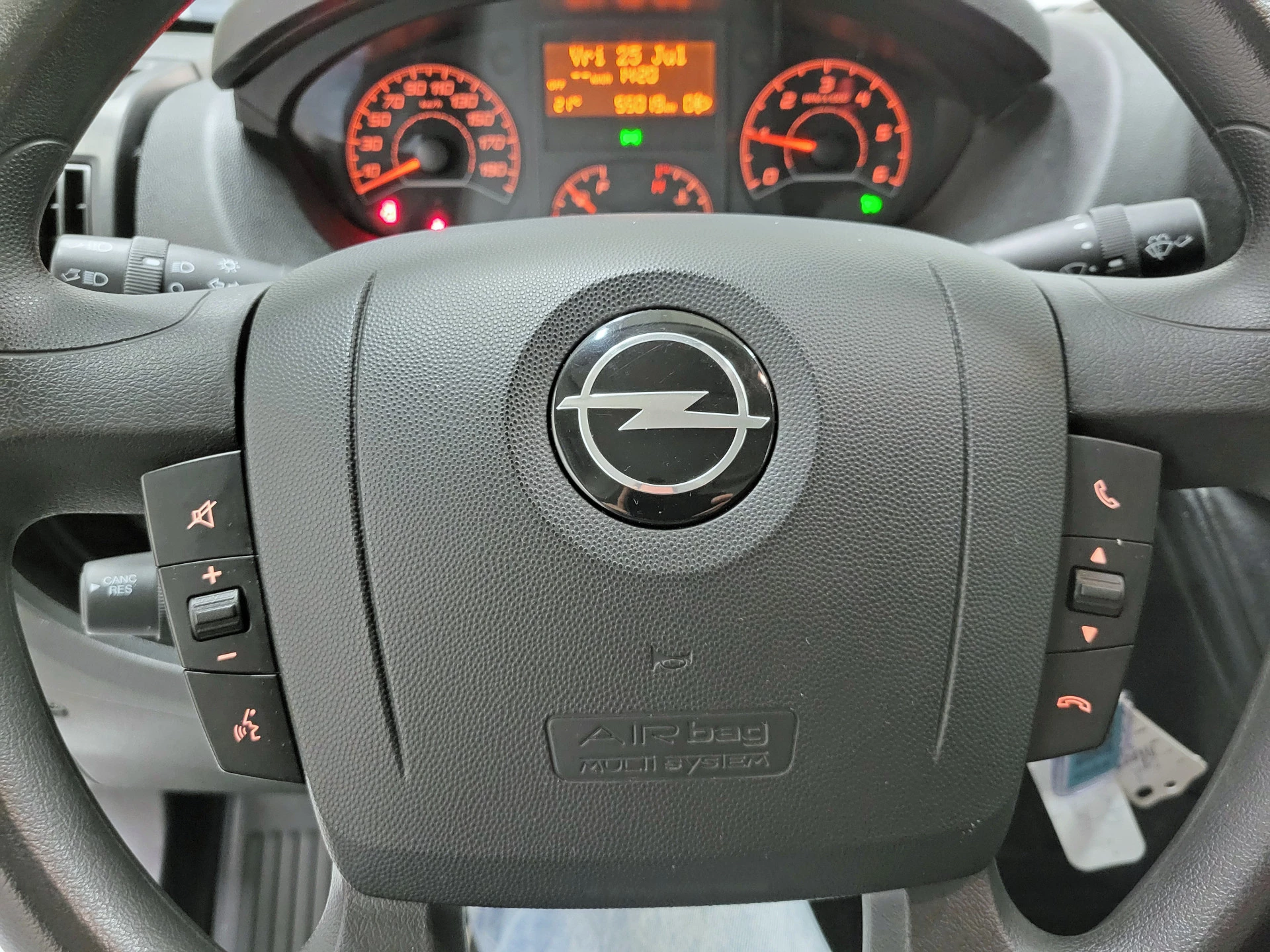 Hoofdafbeelding Opel Movano