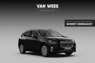 BMW 2-serie Active Tourer 230e xDrive Luxury Line | 1e eigenaar | BTW auto | Driving Assistant | Harman Kardon | 360 camera | Panoramadak | Head-up | M-sportstuur | Keyless entry