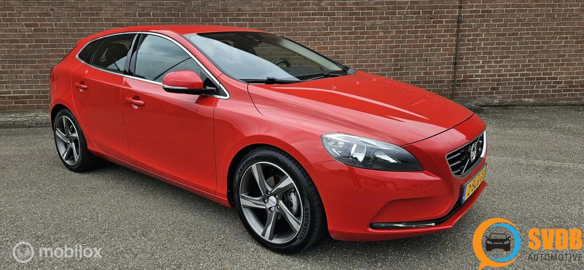 Hoofdafbeelding Volvo V40