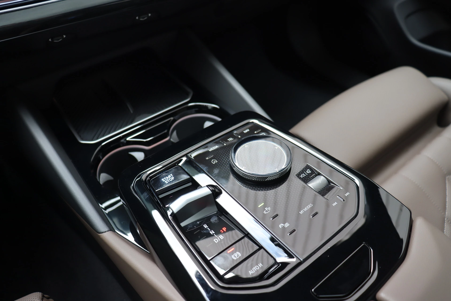 Hoofdafbeelding BMW i5