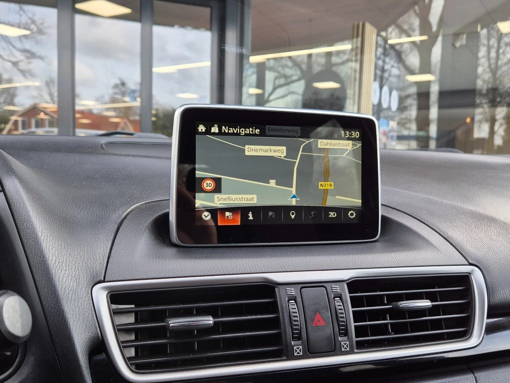 Hoofdafbeelding Mazda 3