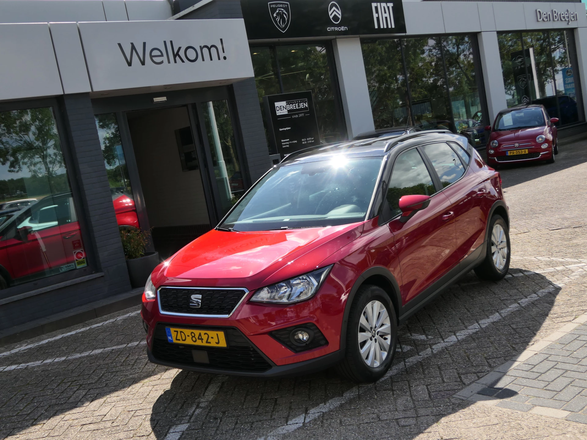 Hoofdafbeelding SEAT Arona