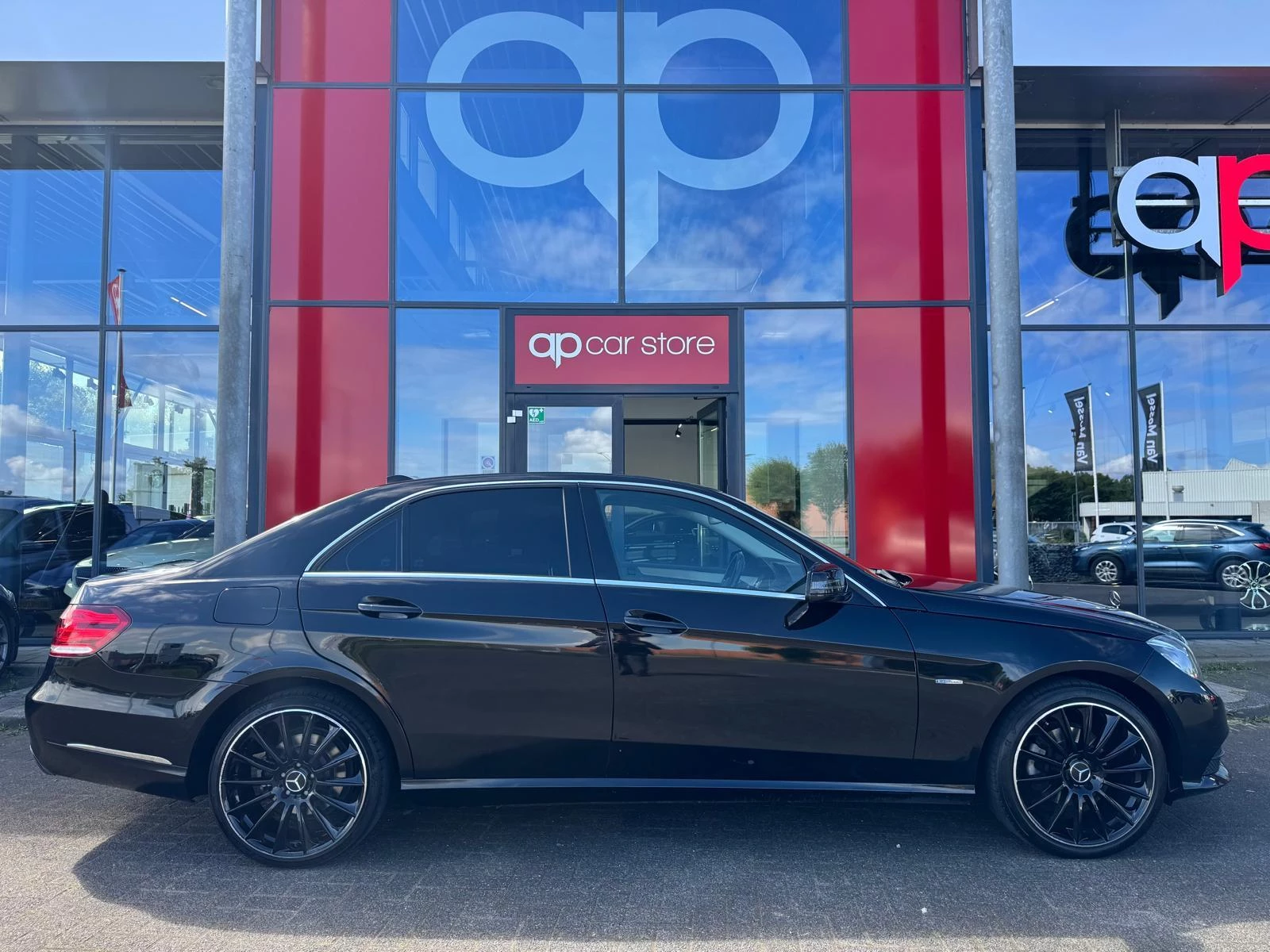 Hoofdafbeelding Mercedes-Benz E-Klasse