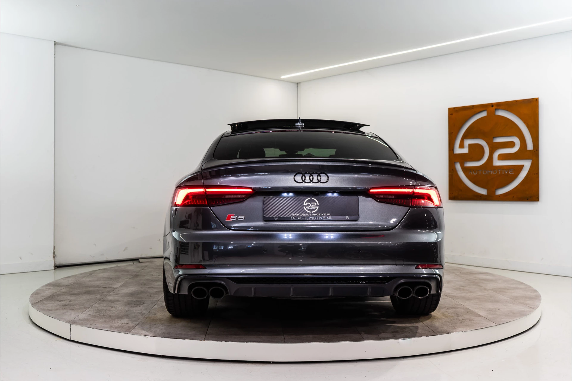 Hoofdafbeelding Audi S5