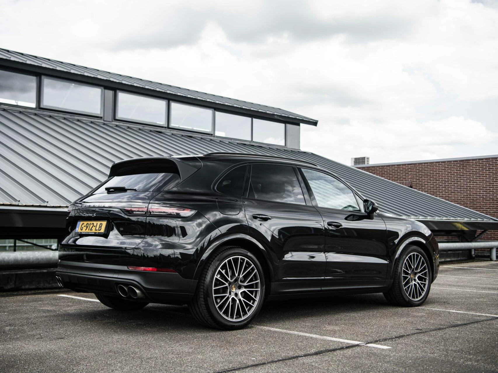 Hoofdafbeelding Porsche Cayenne