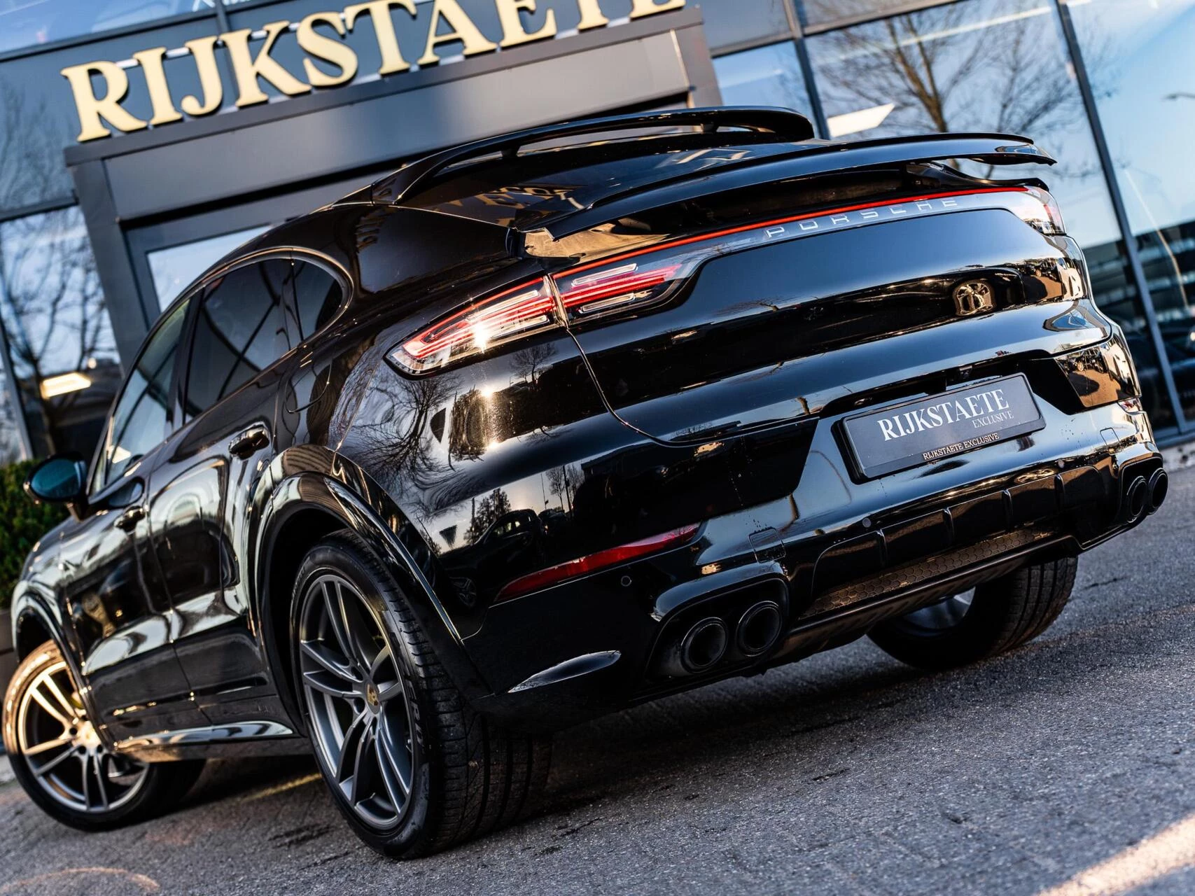 Hoofdafbeelding Porsche Cayenne