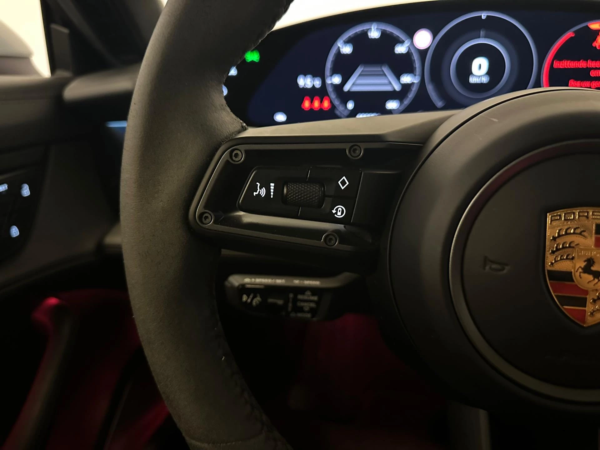 Hoofdafbeelding Porsche Taycan