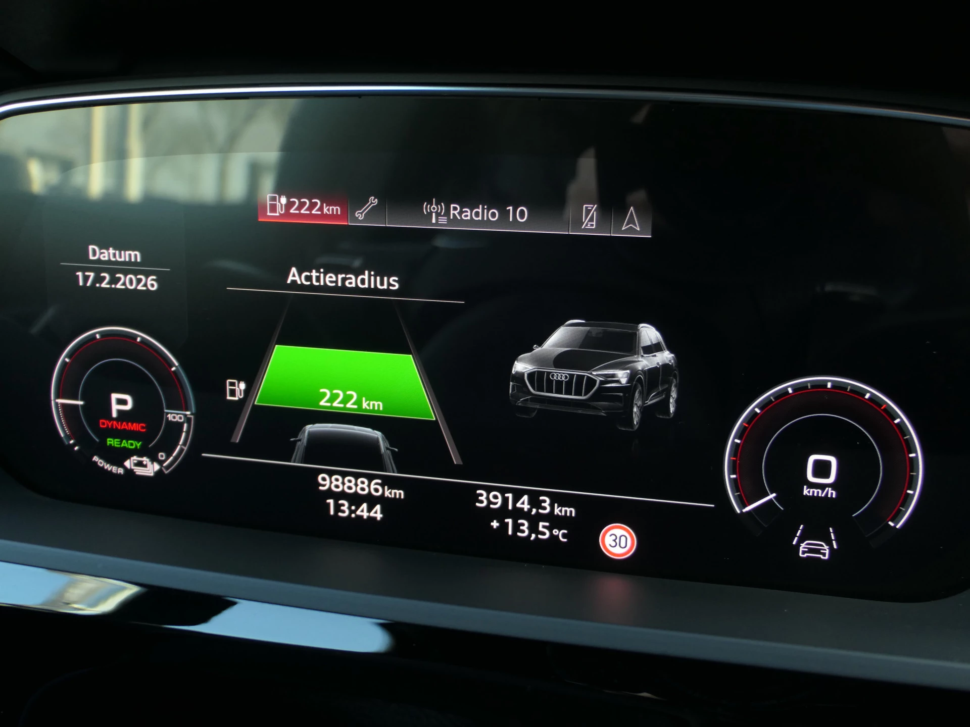 Hoofdafbeelding Audi e-tron