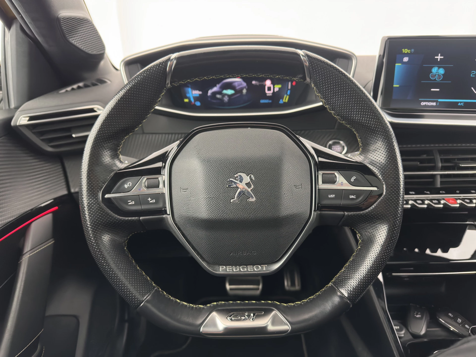 Hoofdafbeelding Peugeot e-208