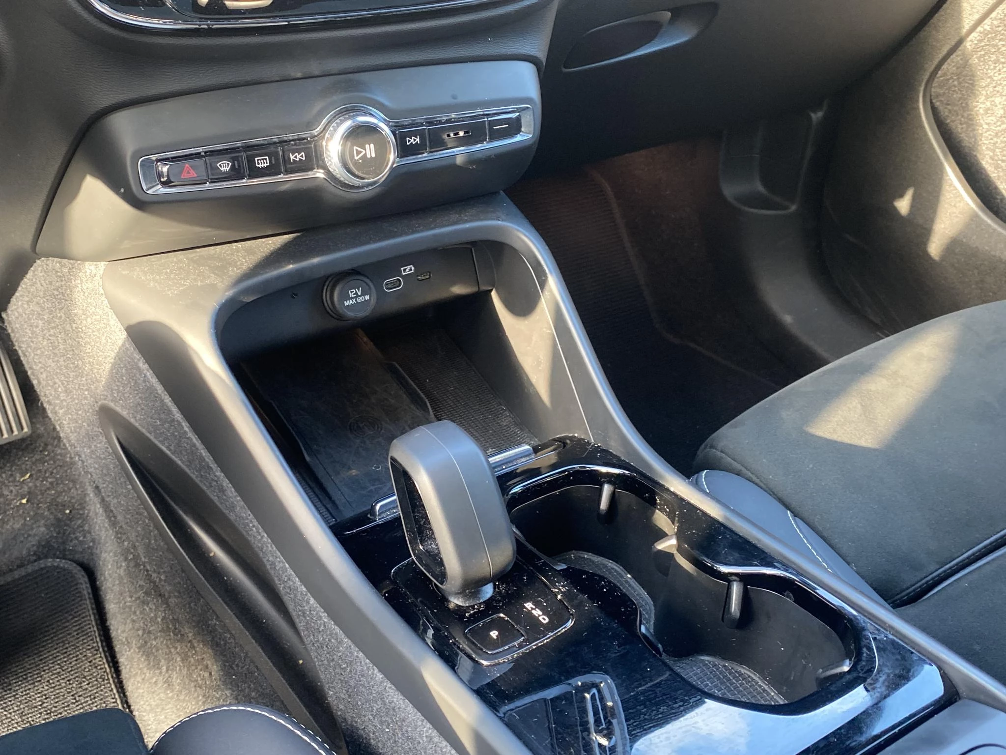 Hoofdafbeelding Volvo C40