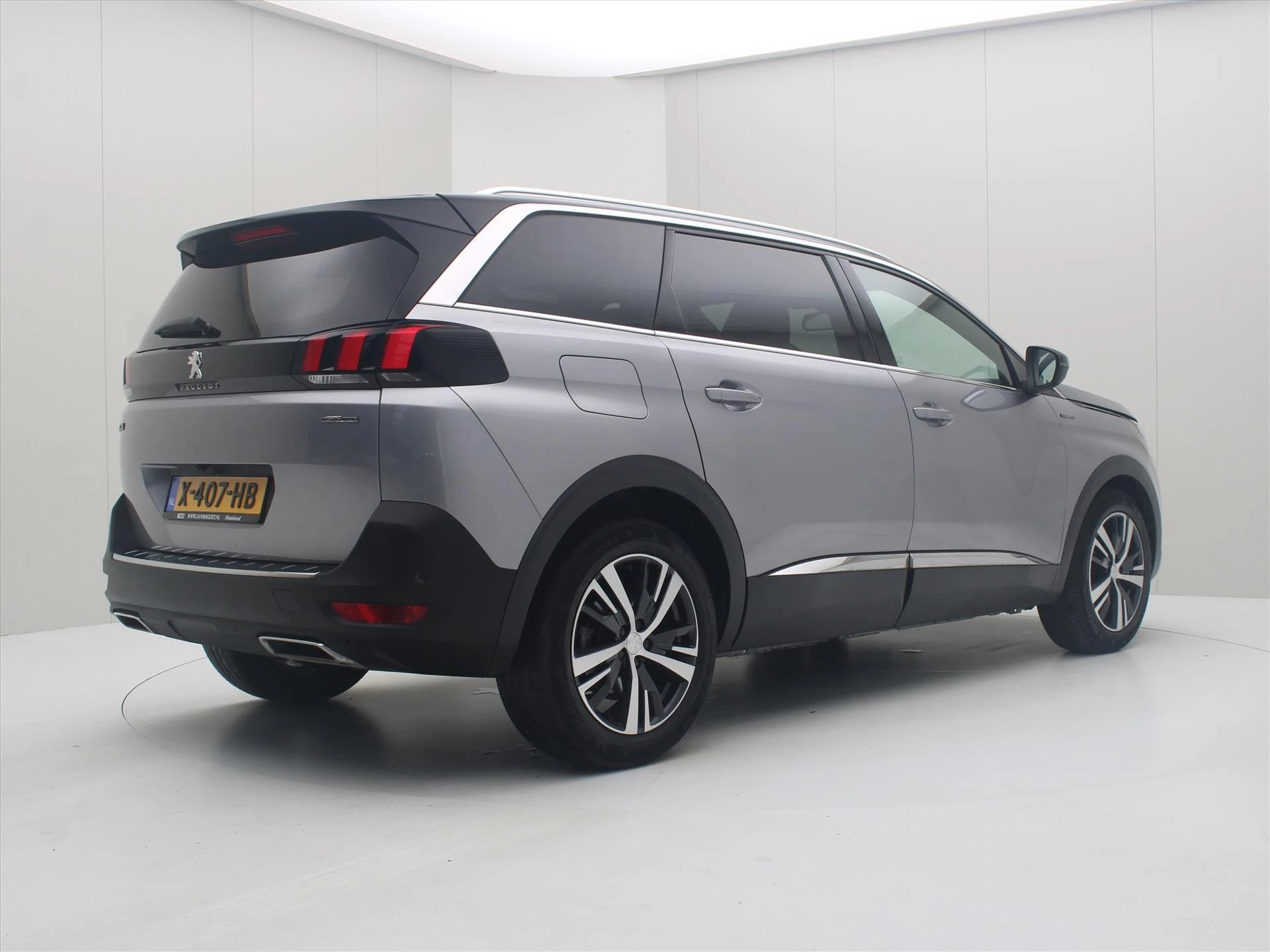 Hoofdafbeelding Peugeot 5008