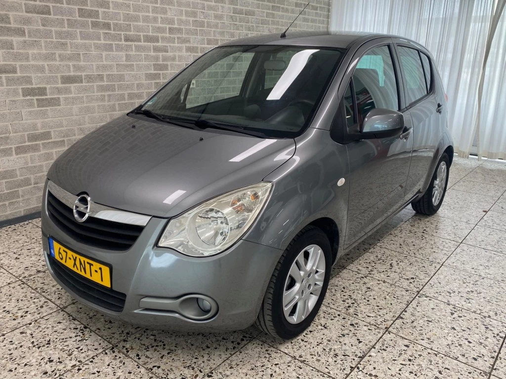 Hoofdafbeelding Opel Agila
