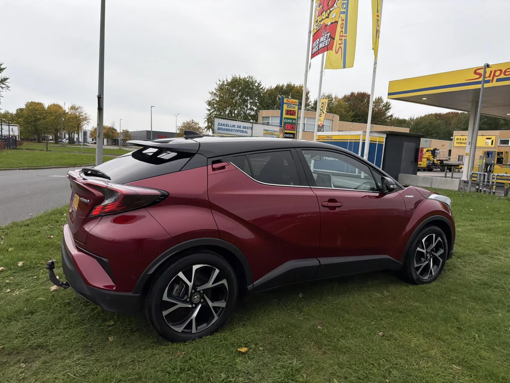 Hoofdafbeelding Toyota C-HR