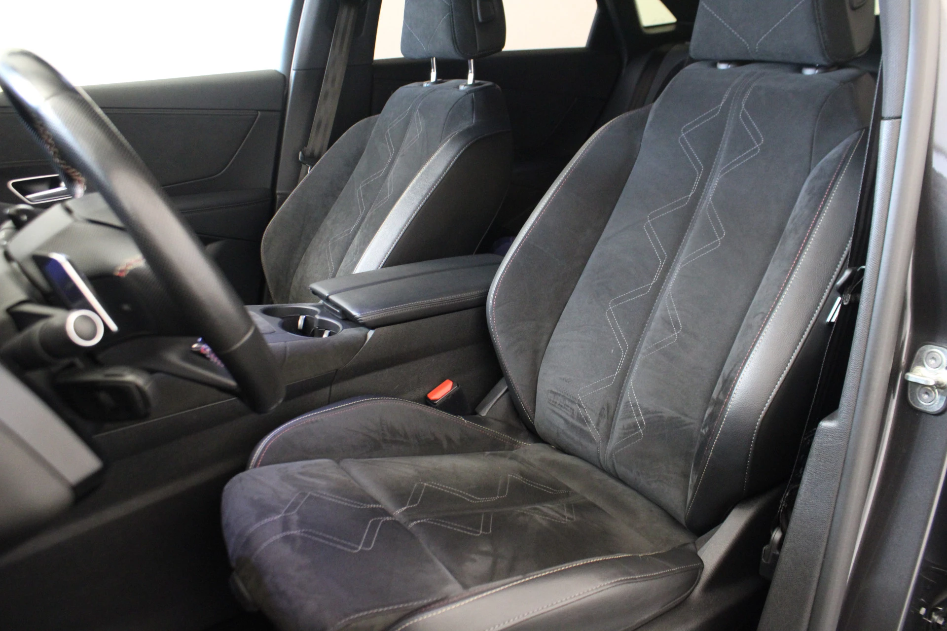 Hoofdafbeelding DS DS 7