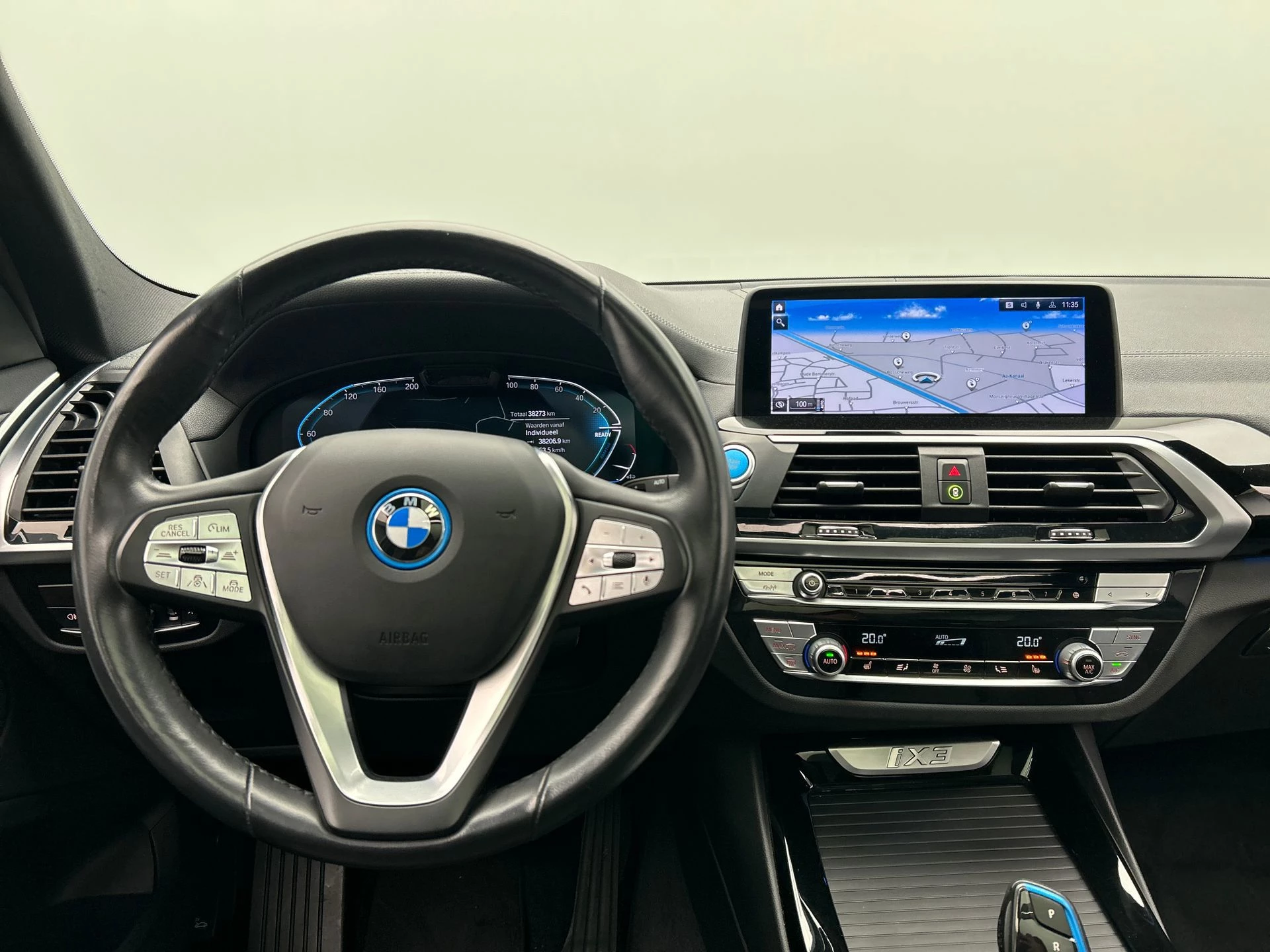 Hoofdafbeelding BMW iX3