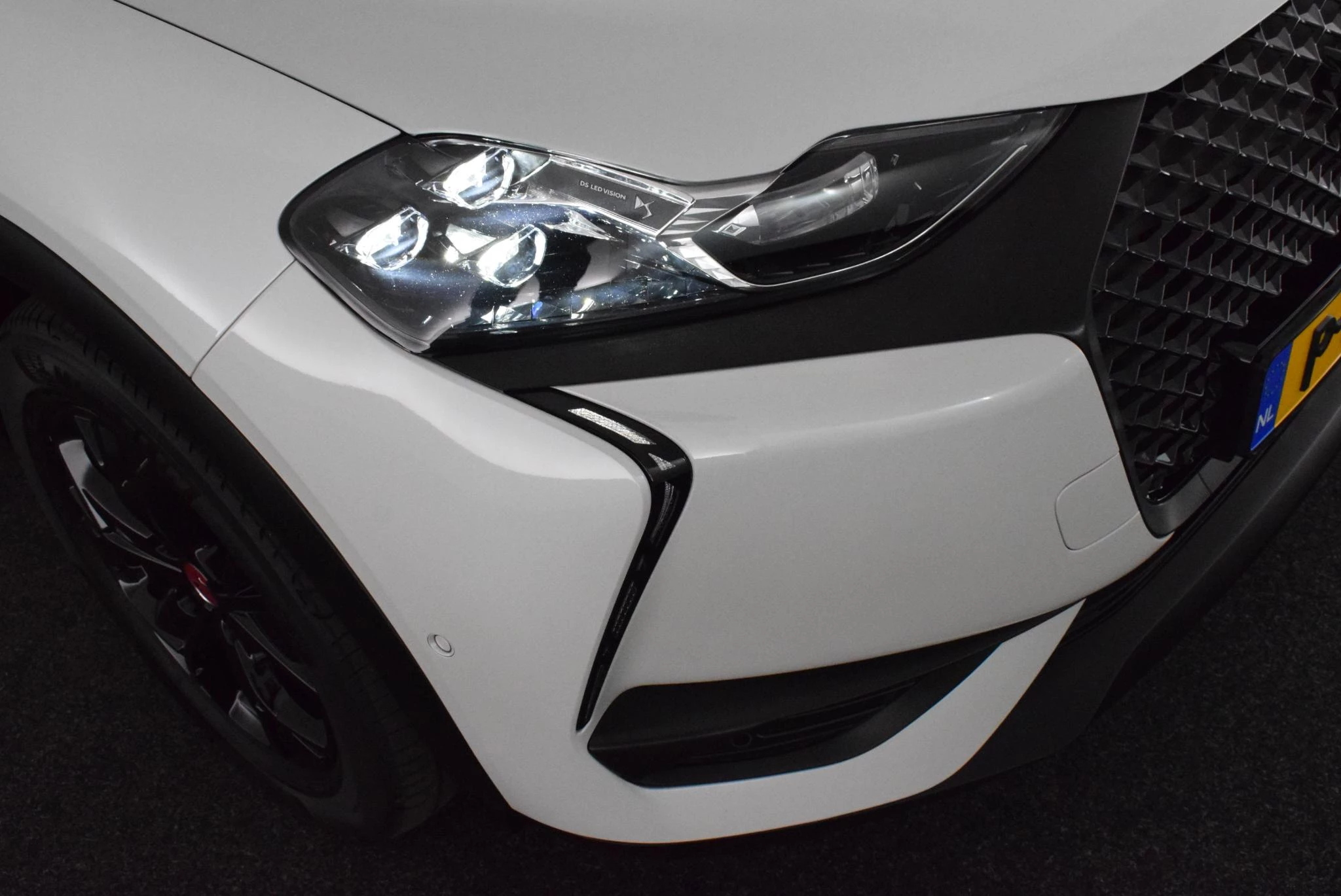 Hoofdafbeelding DS DS 3