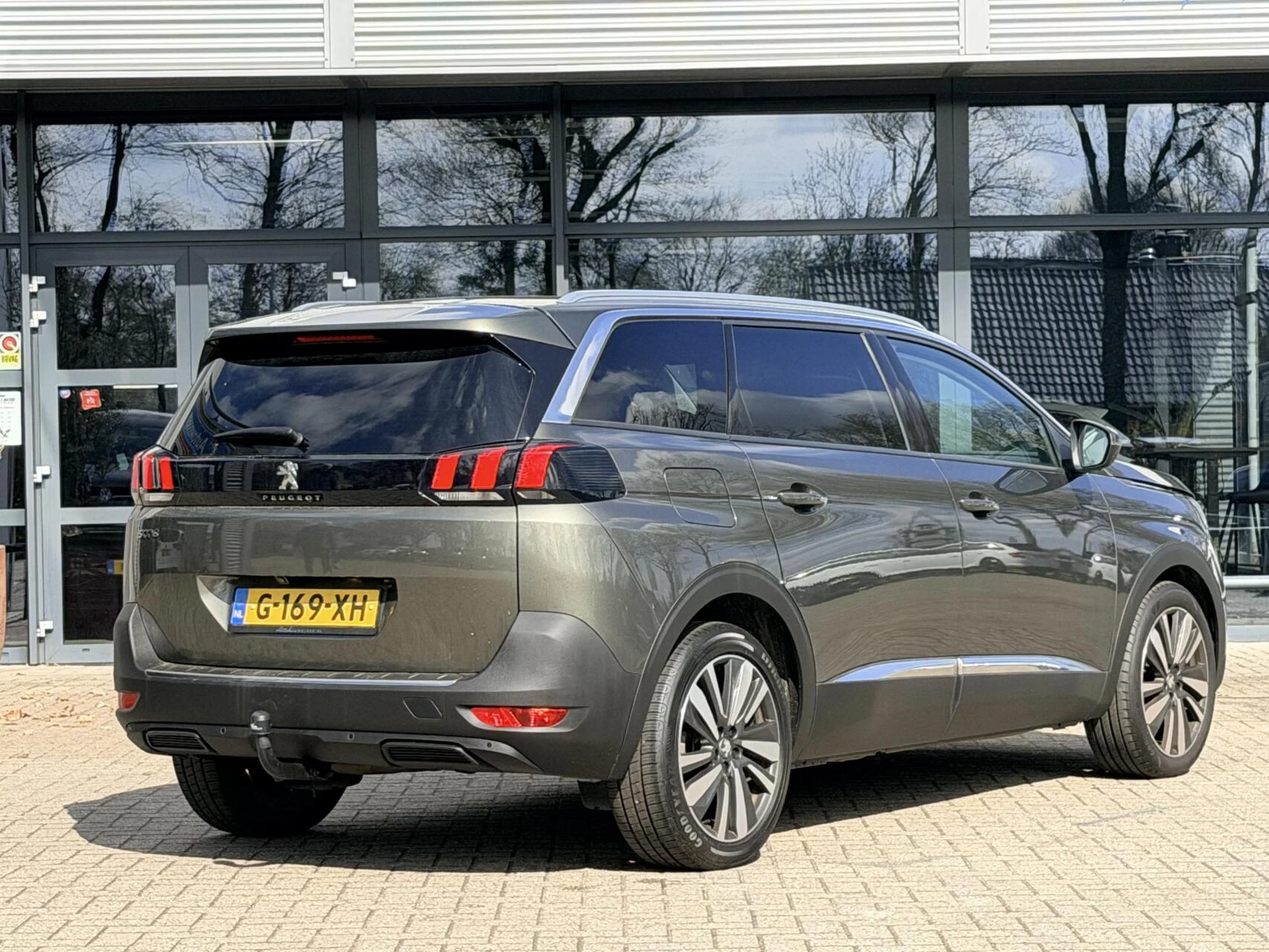 Hoofdafbeelding Peugeot 5008