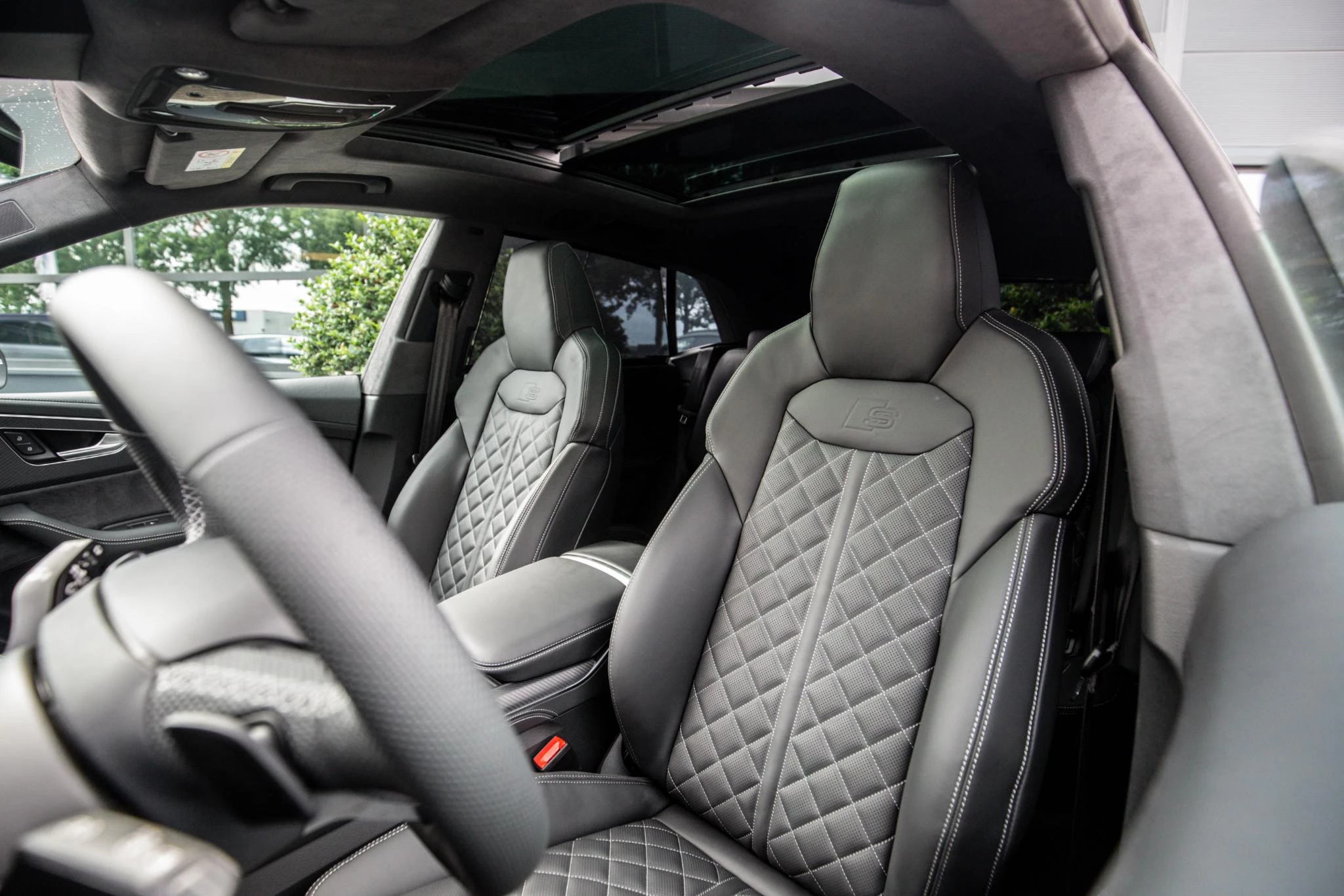 Hoofdafbeelding Audi Q8