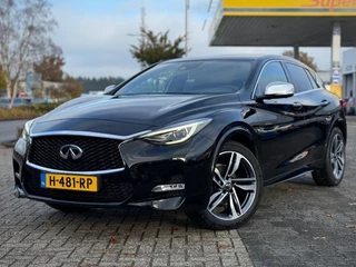 Hoofdafbeelding Infiniti Q Infiniti Q Q30 1.6T SPORT1.6T 156PK 360 CAMERA NAVI