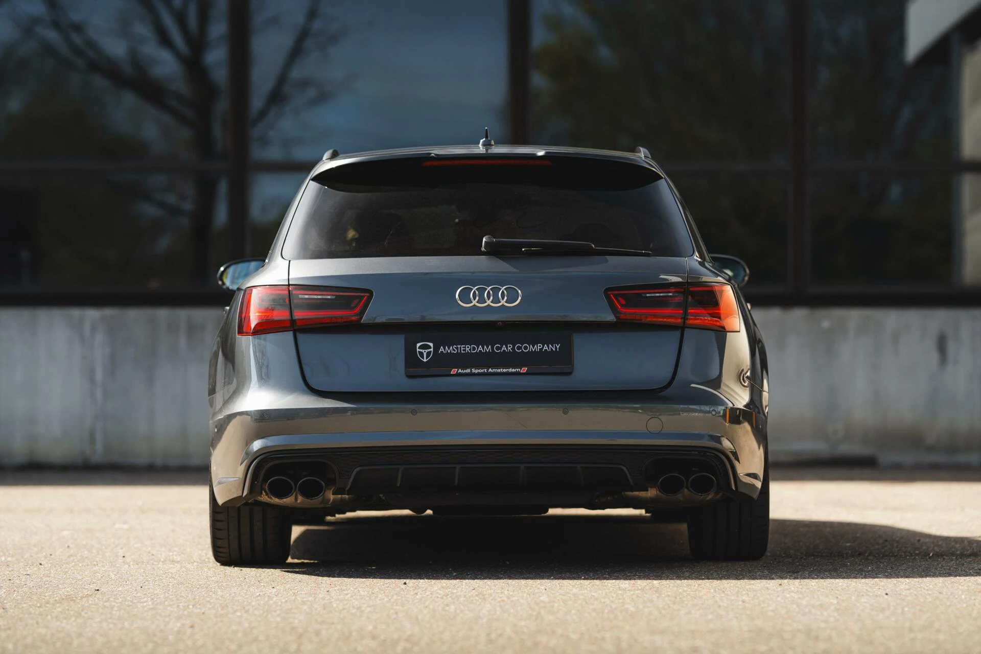 Hoofdafbeelding Audi S6