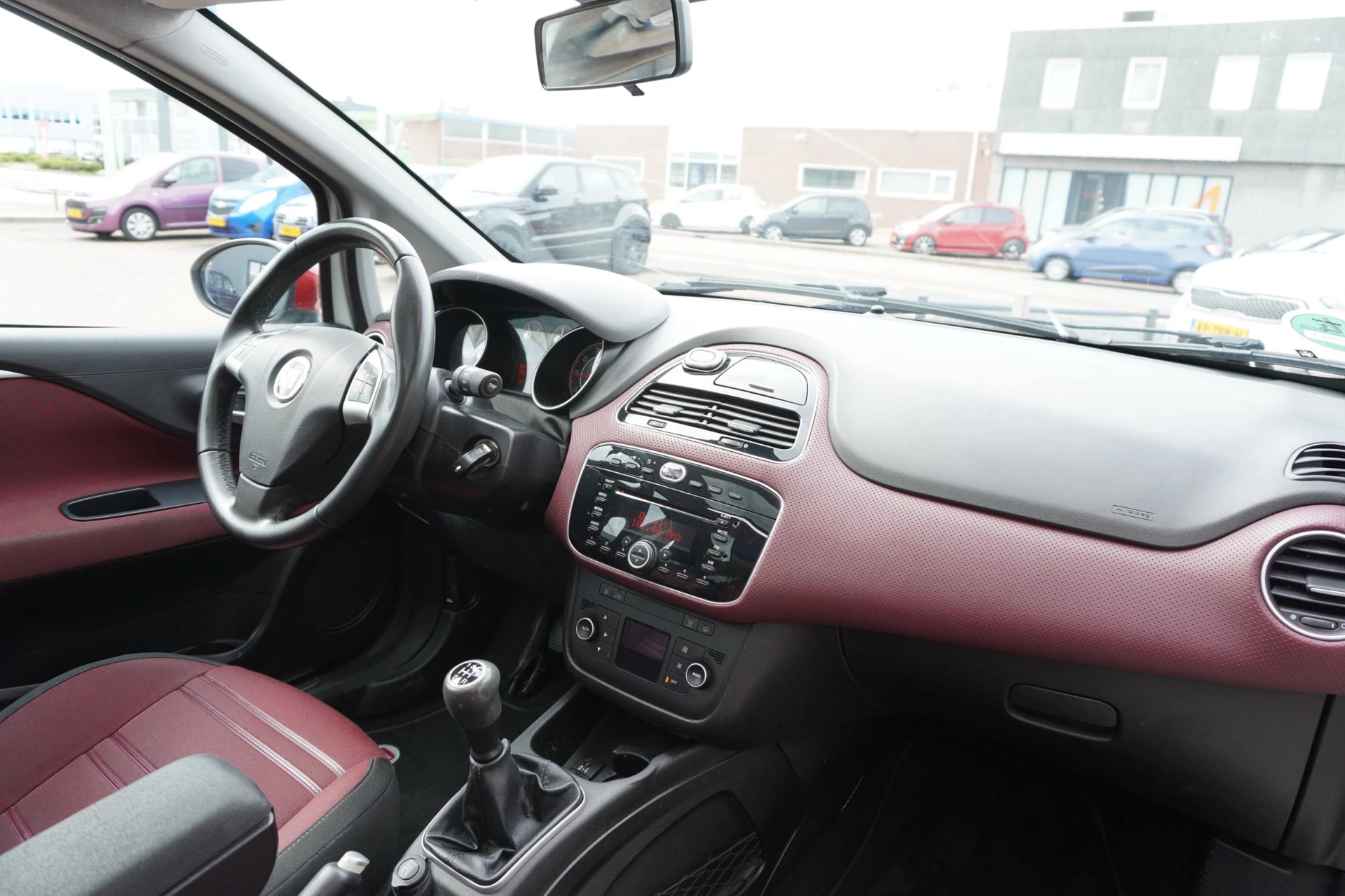 Hoofdafbeelding Fiat Punto