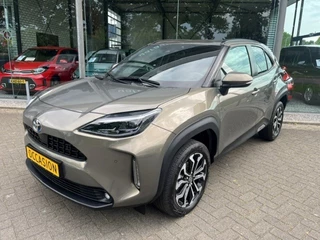 Hoofdafbeelding Toyota Yaris Cross Toyota Yaris Cross 1.5 HYBRID DYNAMIC CAMERA CARPLAY STOELVERWARMING