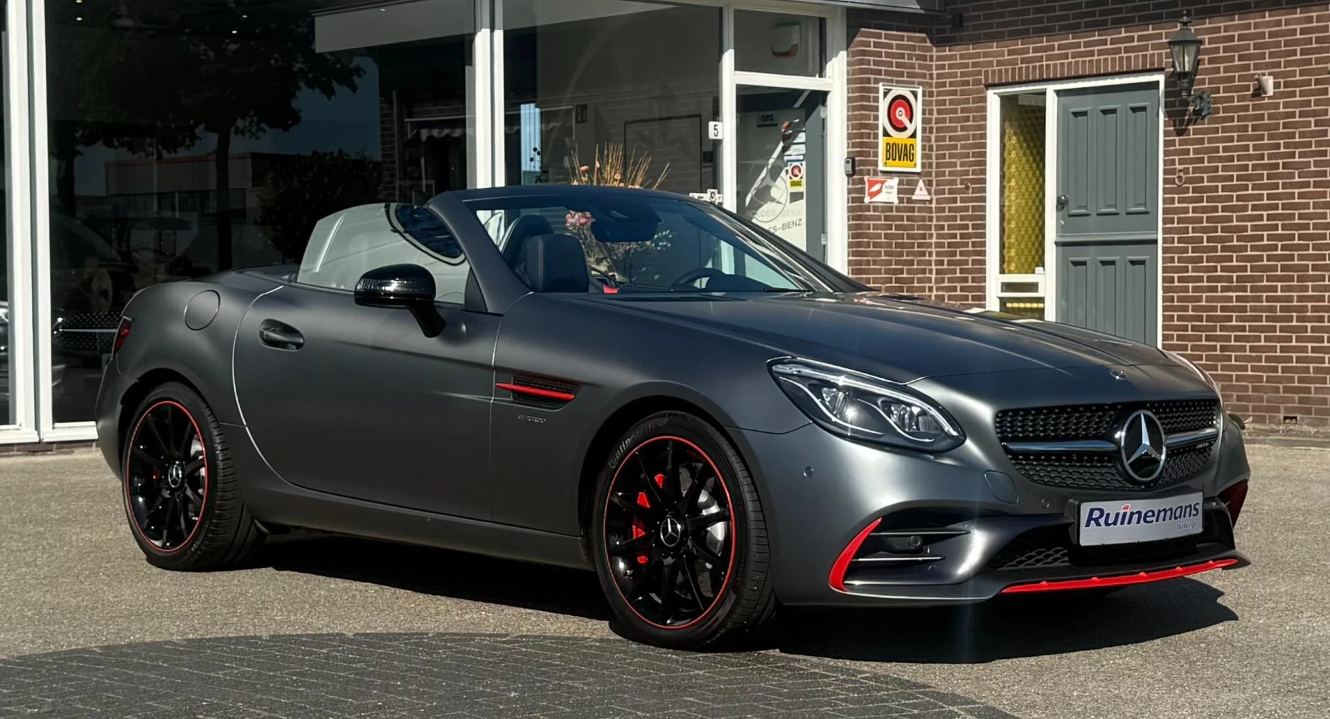 Hoofdafbeelding Mercedes-Benz SLC