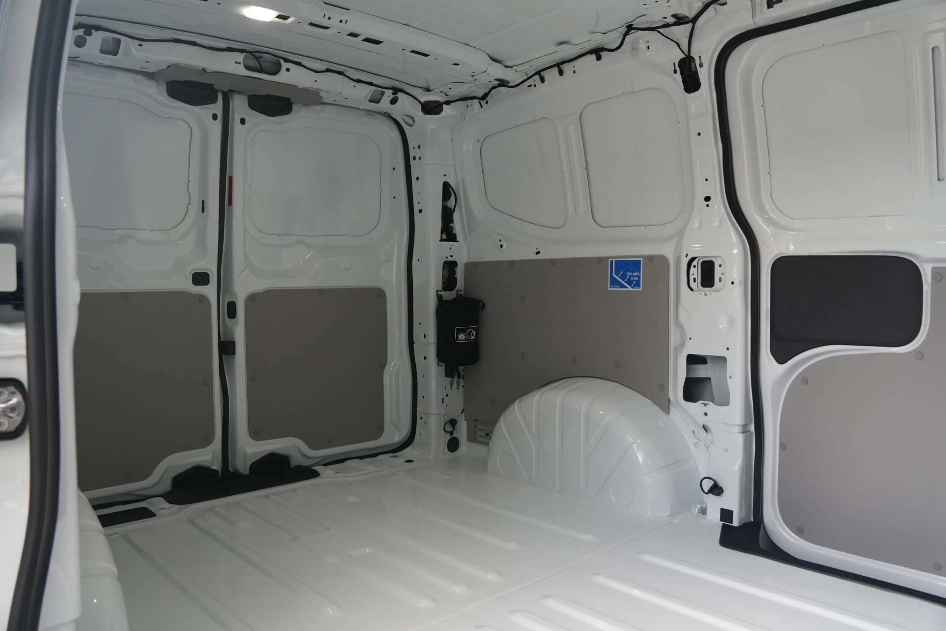 Hoofdafbeelding Ford E-Transit Custom
