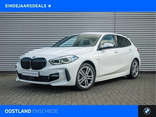 BMW 1 Serie 118i Executive M Sport Automaat / Sportstoelen / Achteruitrijcamera / Adaptieve LED / Stuurverwarming / M Sportonderstel / Live Cockpit Professional