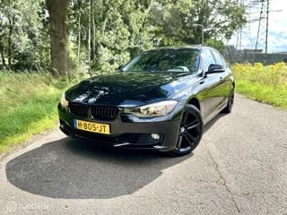 BMW 3-Serie F30 328xi Leder Navi Dak Clima Stuur.vw ✔️